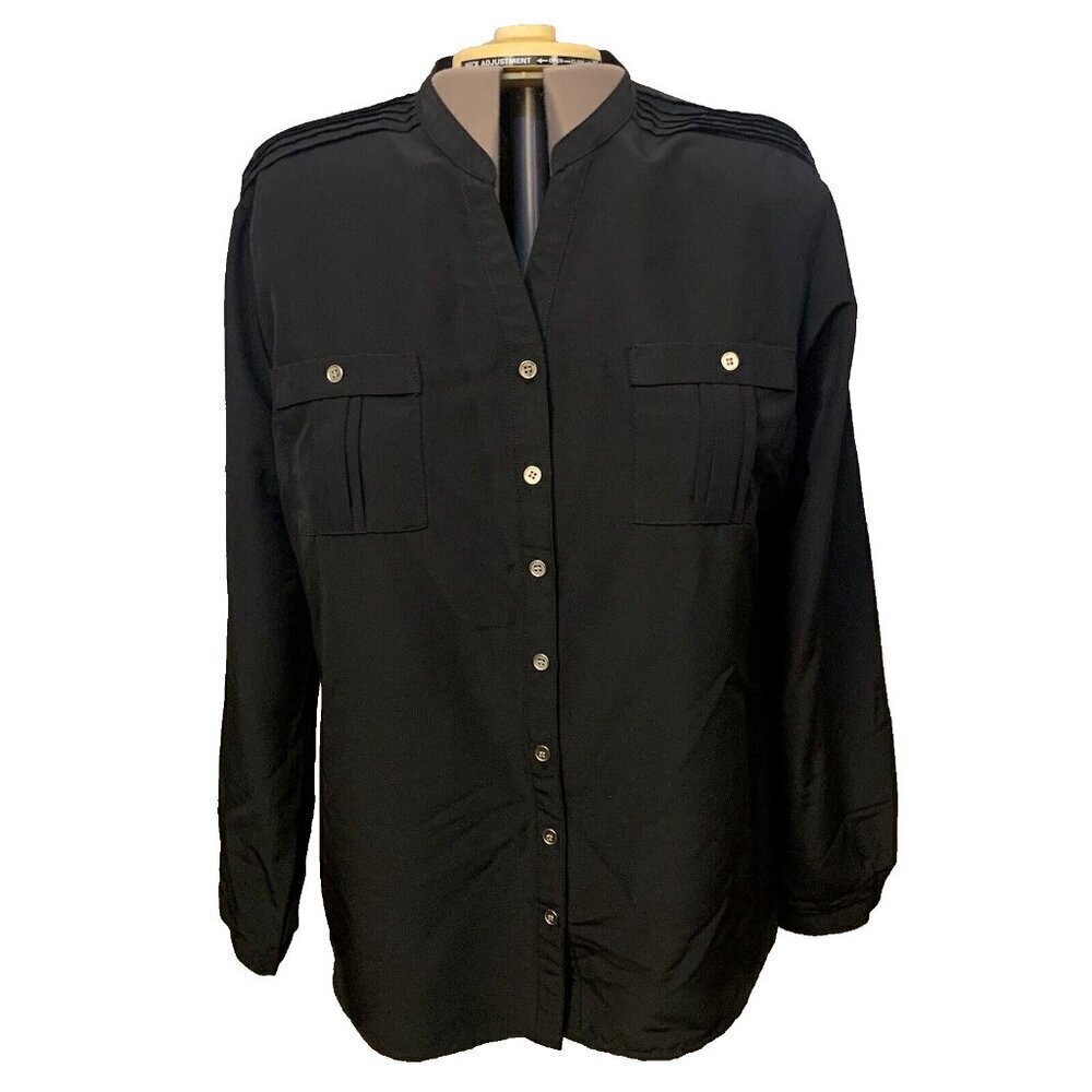 Kim Rogers. Sz XL. Black Pleated Long Sleeve Button Up Blouse. Pockets. B106